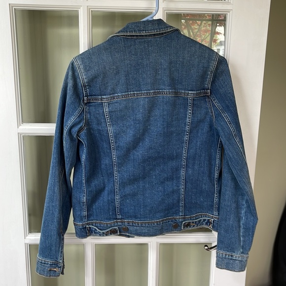 Jean jacket - Picture 2 of 3